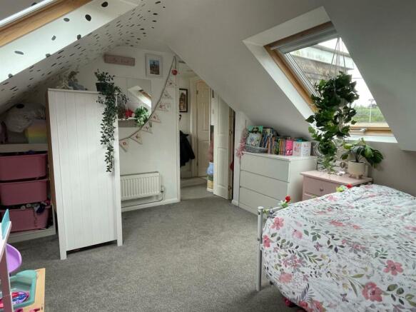 Bedroom,.jpg