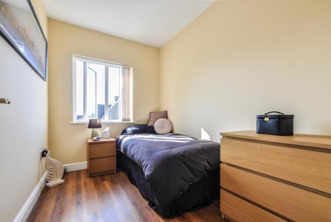 Bedroom 4 (Single)