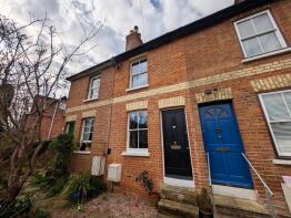 8, Harrowgate Gardens, Dorking RH4 2JW