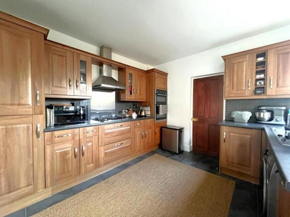 Kitchen.jpeg