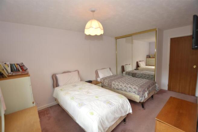 Masterb Bedroom