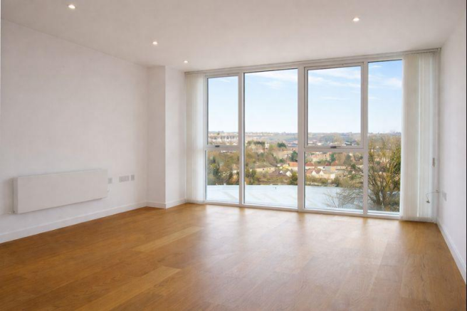 living Image Feb 2, 2026, 03_13_31 PM.png