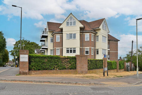 Bushey Gate, Sparrows Herne, Bushey, WD23