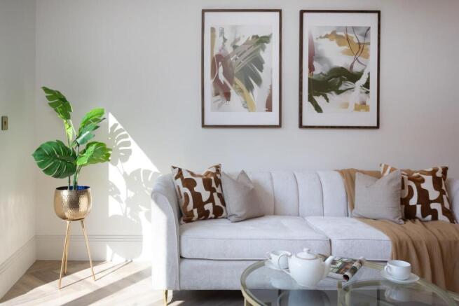 2 bed Apartment for sale Image 8