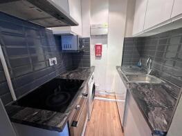 13, Riven Court, Inverness Terrace, London W2 6JA
