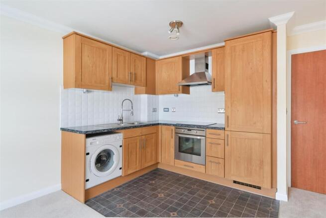 PROSPECT COURT, FLAT 10  (11).jpg