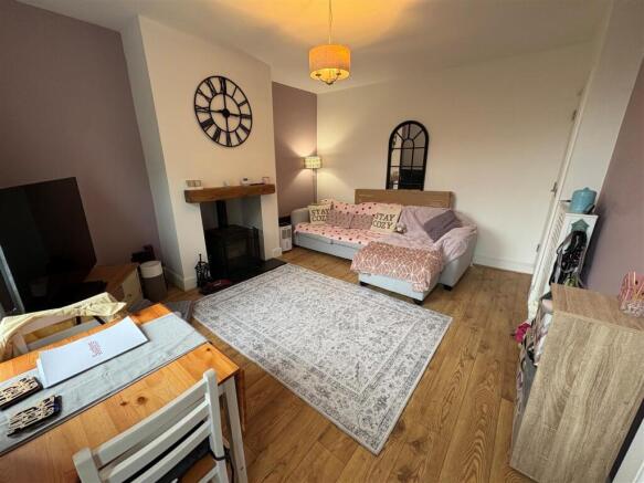 Cranbrook Street, Clayton, Bradford photo 4