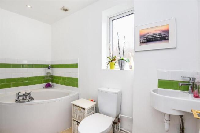 Downstairs Bathroom.jpg