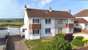31, Broadclose Hill, Bude EX23 8EQ