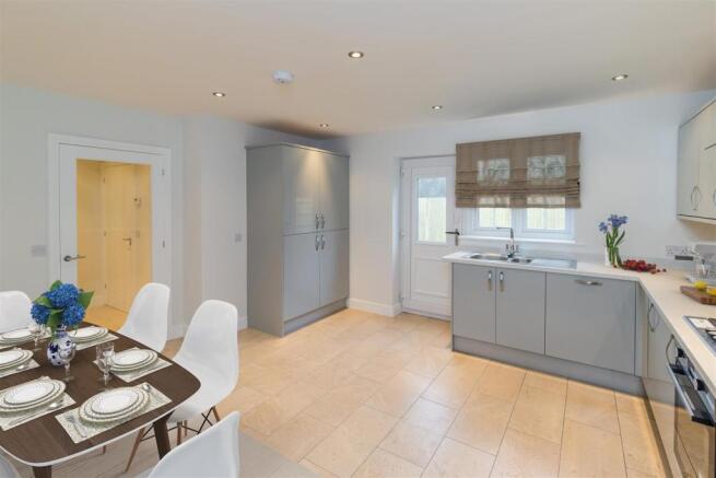 Kitchen/Dining Room