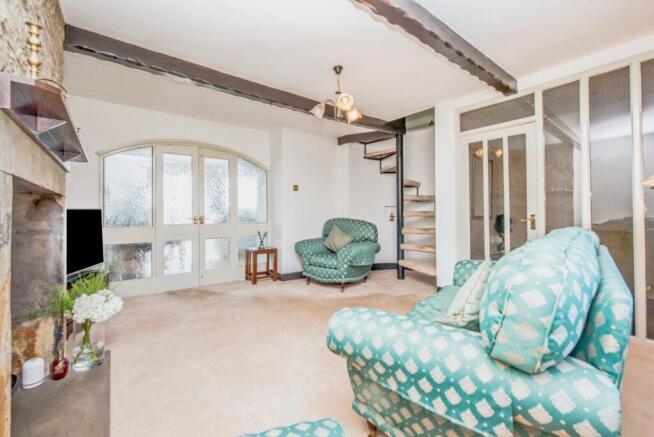 3 bed Terraced for sale Image 4