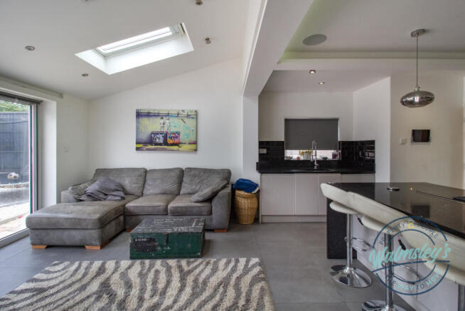 Skylights & bi folding doors
