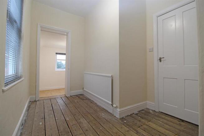 Bedroom 2..jpg