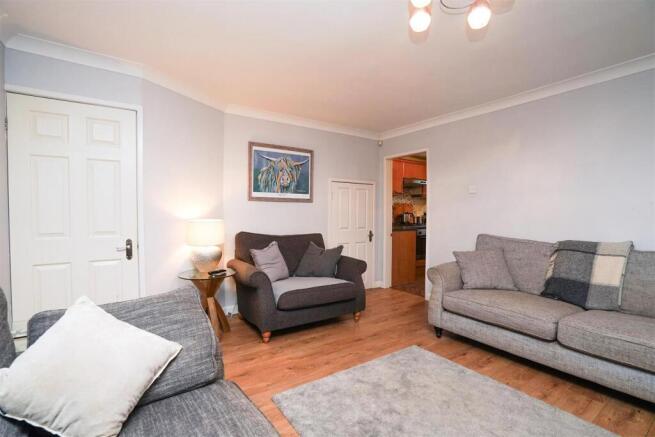 3 bed Detached for sale Image 3