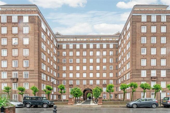 Swan Court