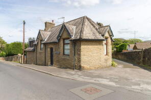 2, Abney Road, Ashton-under-lyne OL5 0AG
