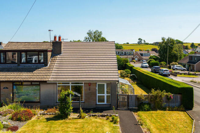 9 Bridge Road 	