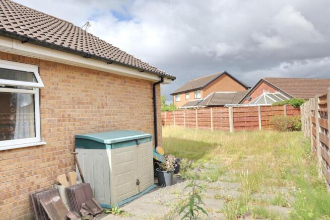 3 bed Detached Bungalow for sale Image 11