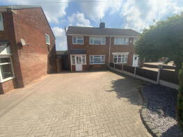 12, Lovett Avenue, Oldbury B69 1DG