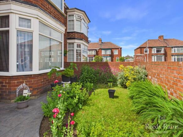 3 bed Semi-Detached for sale Image 6