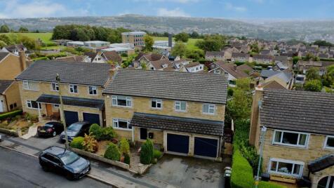 Dale Garth, Baildon, Shipley