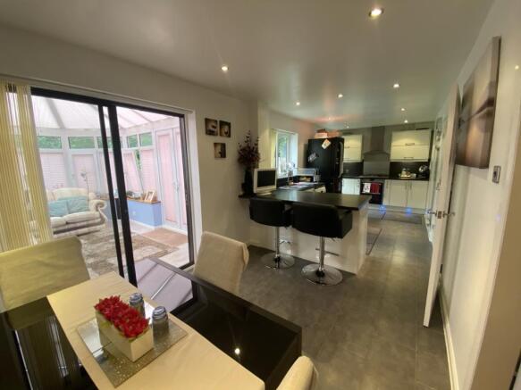 Kitchen/breakfast ro