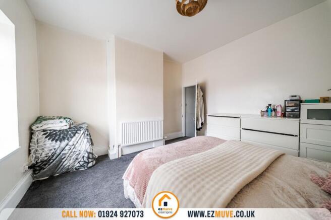 3 bed Terraced for sale Image 12