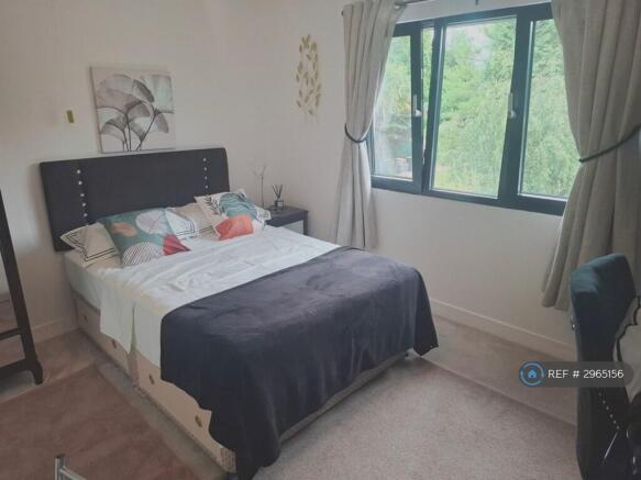 Double Bedroom For Single Occupancy