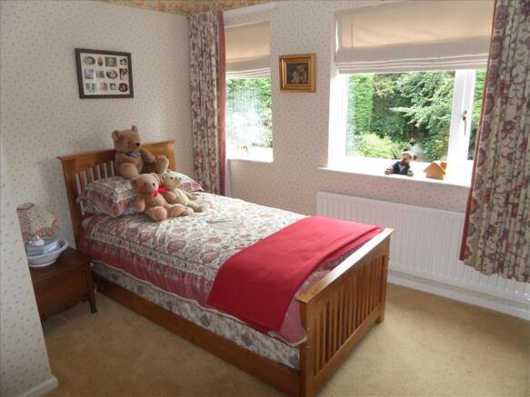 BEDROOM 3