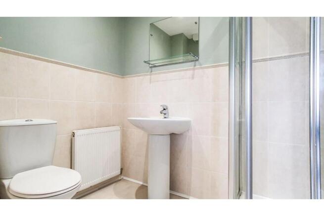 Master En-suite