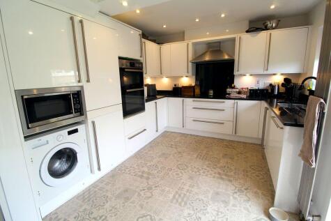 Greenhill Road, Alveston