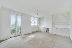 Flat 39, Penfold Court, Laburnum Road, Surrey, Mitcham CR4 2NB