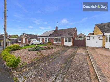 Radstock Close, Stafford, ST17