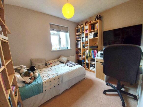 Photo 17