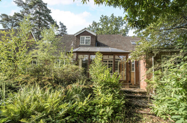 1343712-3-68a8343...