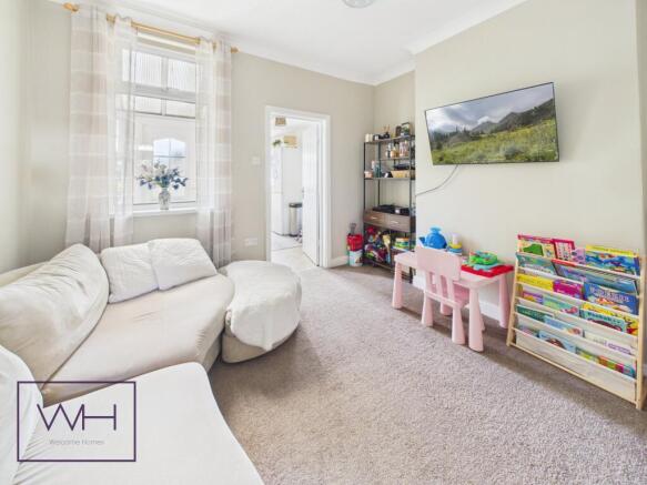 2 bed Terraced for sale Image 8