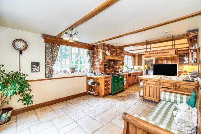 Kitchen/Breakfast Ro