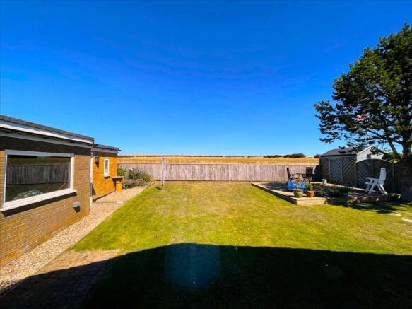 Detached Garage