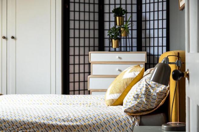 Bedroom2_2.jpg