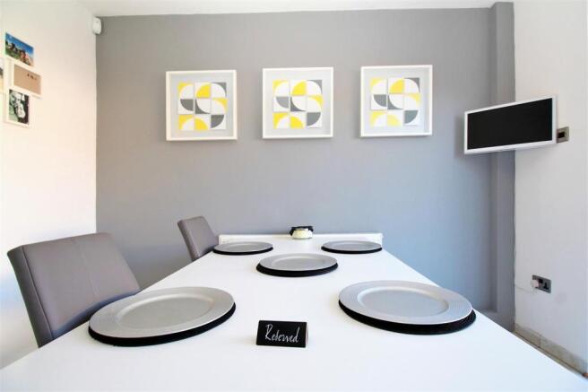 Kitchen Diner