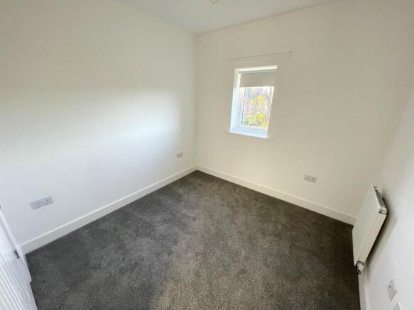 3 bed Semi-Detached to rent Image 9