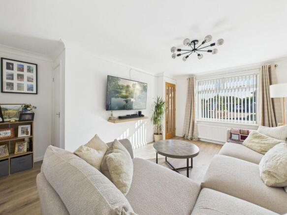 3 bed Semi-Detached for sale Image 9