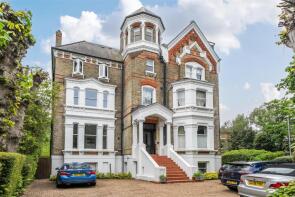 Flat 4, 25 Langley Tower, Langley Road, Surbiton KT6 6LW