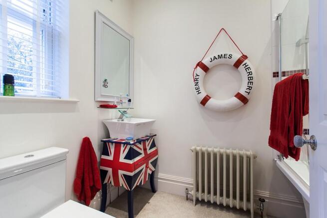 En Suite Bathroom