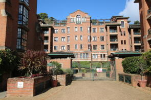59, Chasewood Park, Sudbury Hill, Harrow HA1 3YR