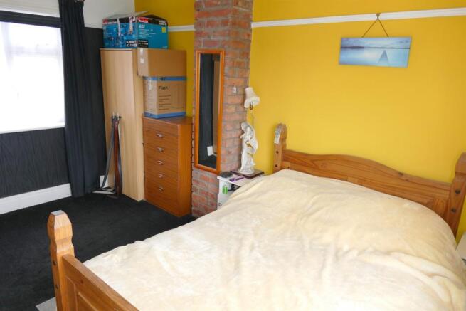 Bed 1 a