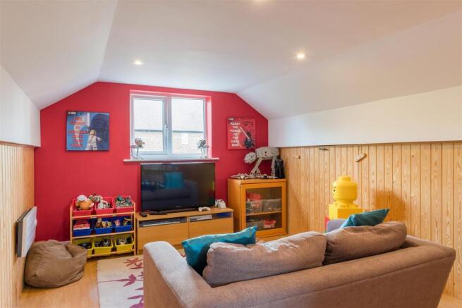 Bedroom/Reception Room