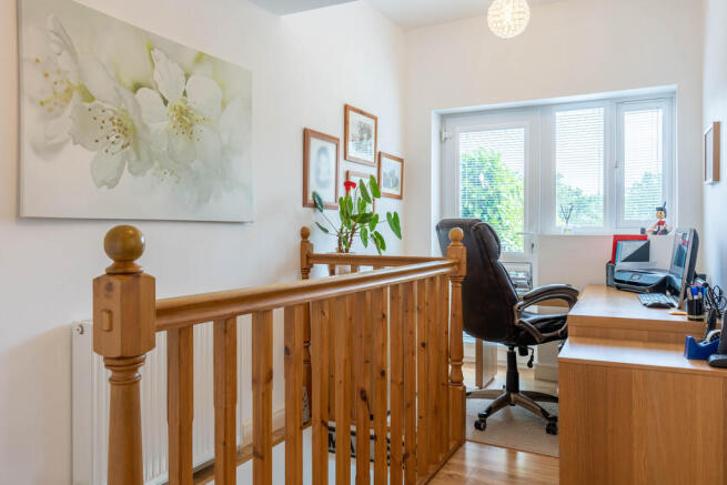 Landing/Office