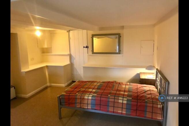 Bed Sitting Room 