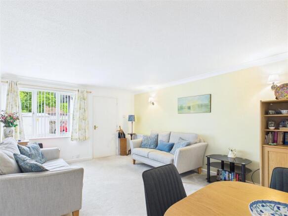 Living/Dining Room